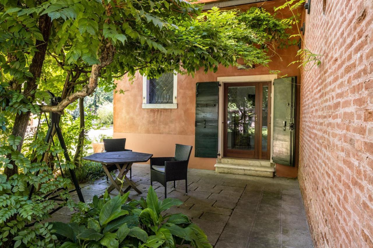 Villa Moro Lin Design Apartments Mestre Kültér fotó